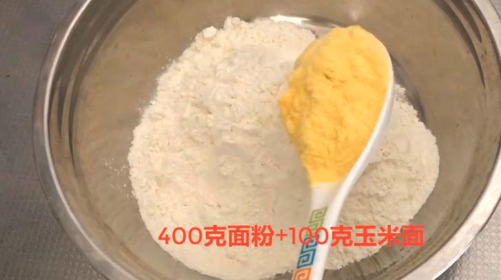 纯玉米面最好吃的简单做法,玉米面这样做比肉还好吃