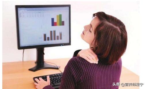 吃了饭的四大危害,吃过饭就午睡的危害