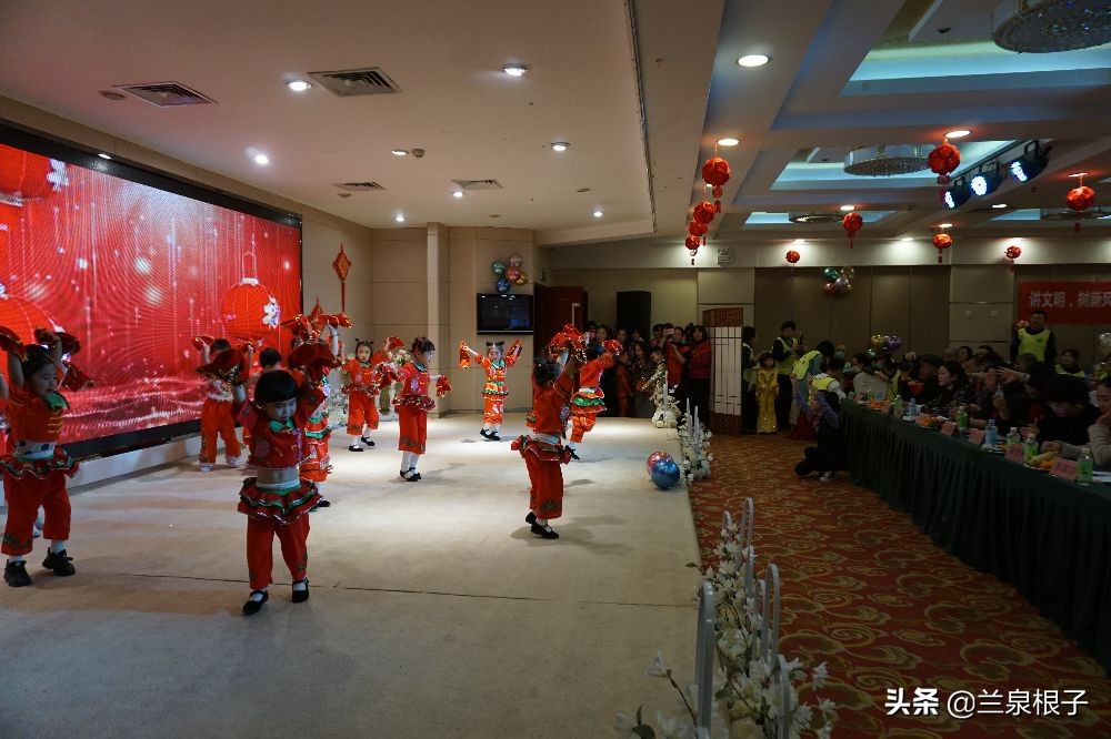 金色阳光幼儿园嘉年华,迎新年亲子活动幼儿园