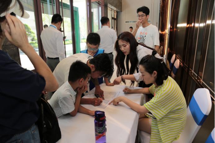 杩介灏戝勾绛戞ⅵ璧涜禌,杩介灏戝勾瓒崇悆闈掕