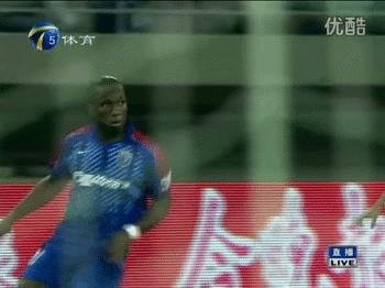 中超史上最强外援，专门碾压后卫，欧冠绝杀拜仁的非洲足球先生