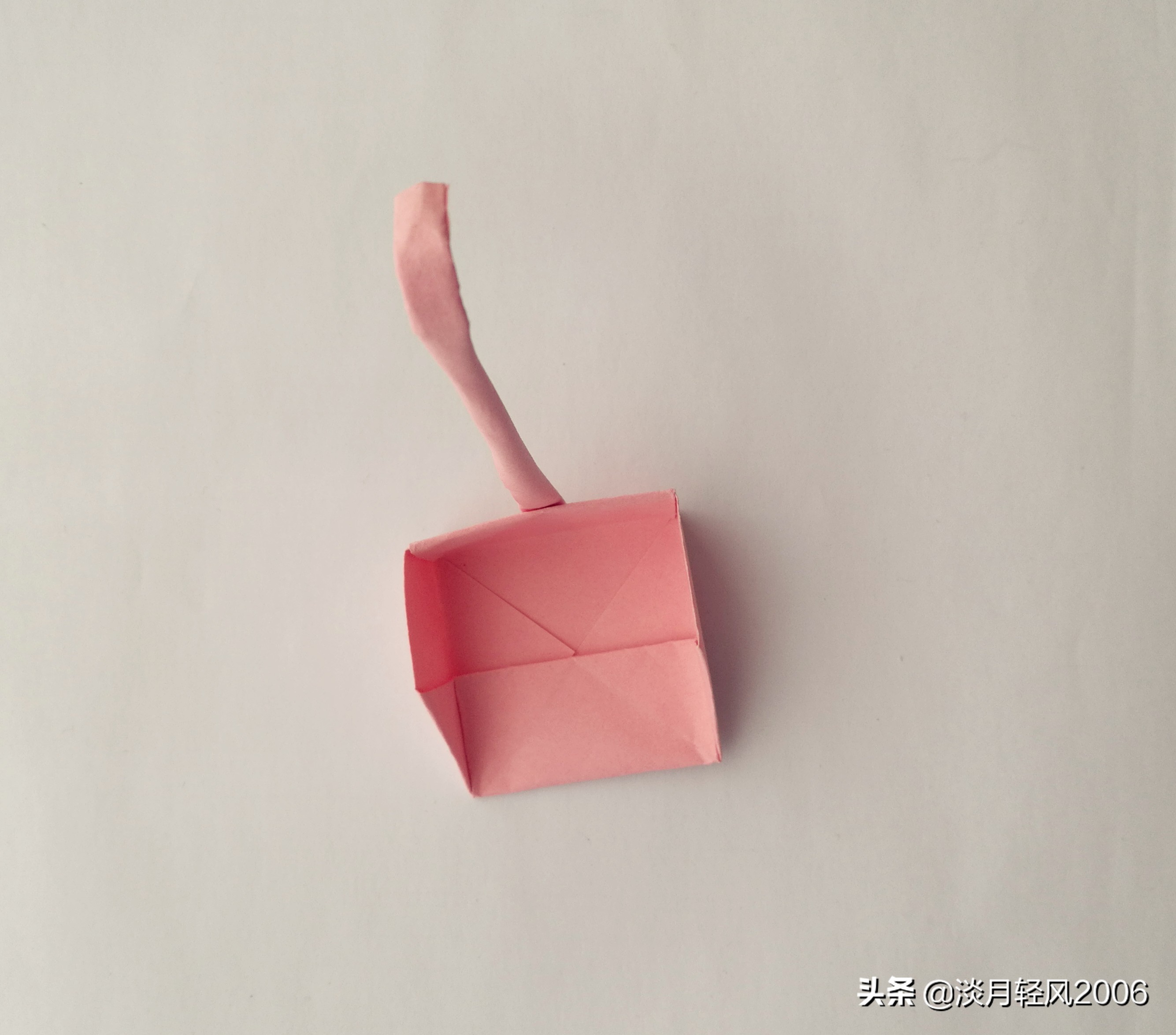 自制手工小玩意简单用卡纸,怎么用卡纸做一些可爱的小手工