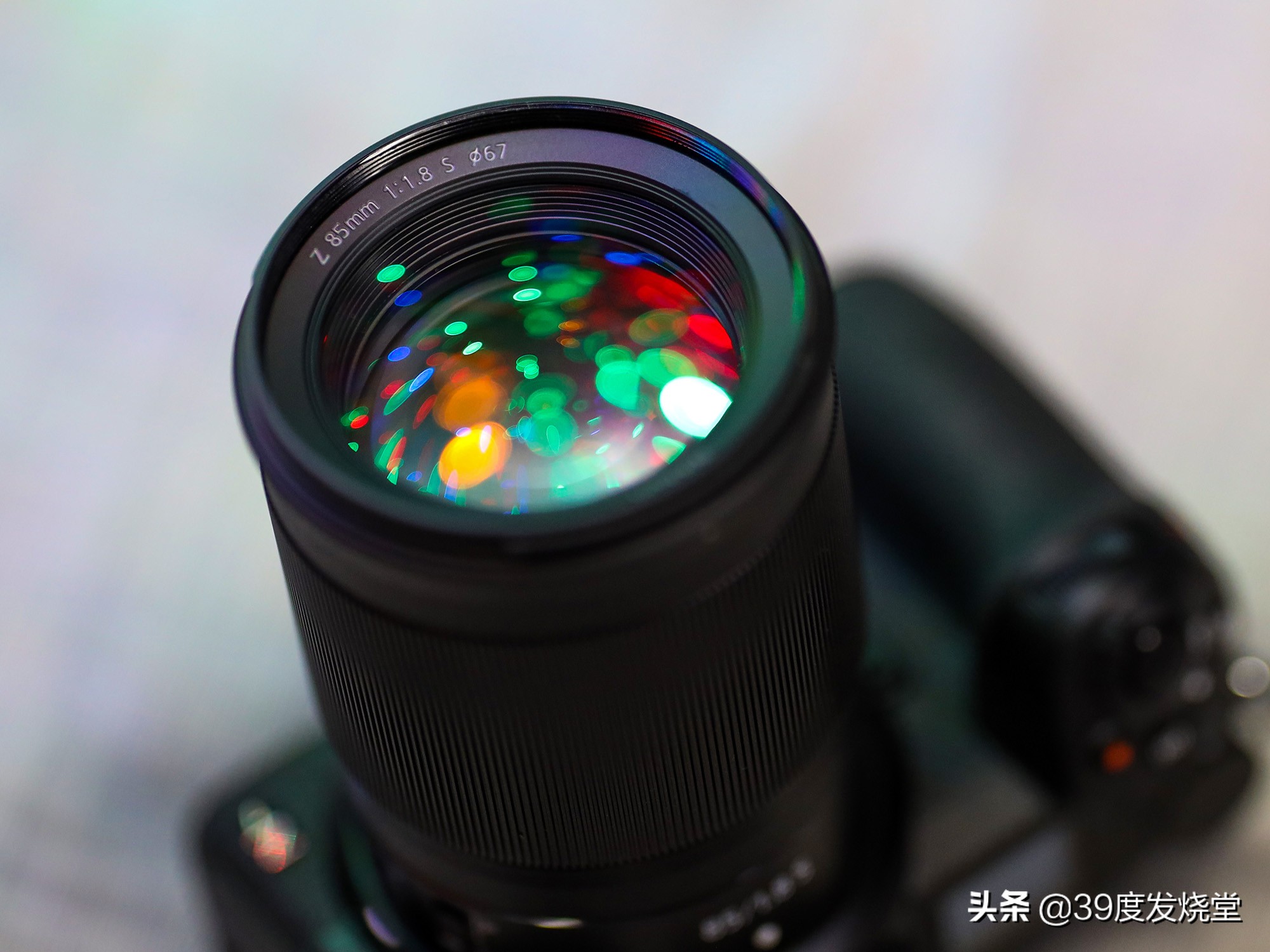 这5000元真值了！尼康Z85mmf/1.8轻量化人像镜头评测