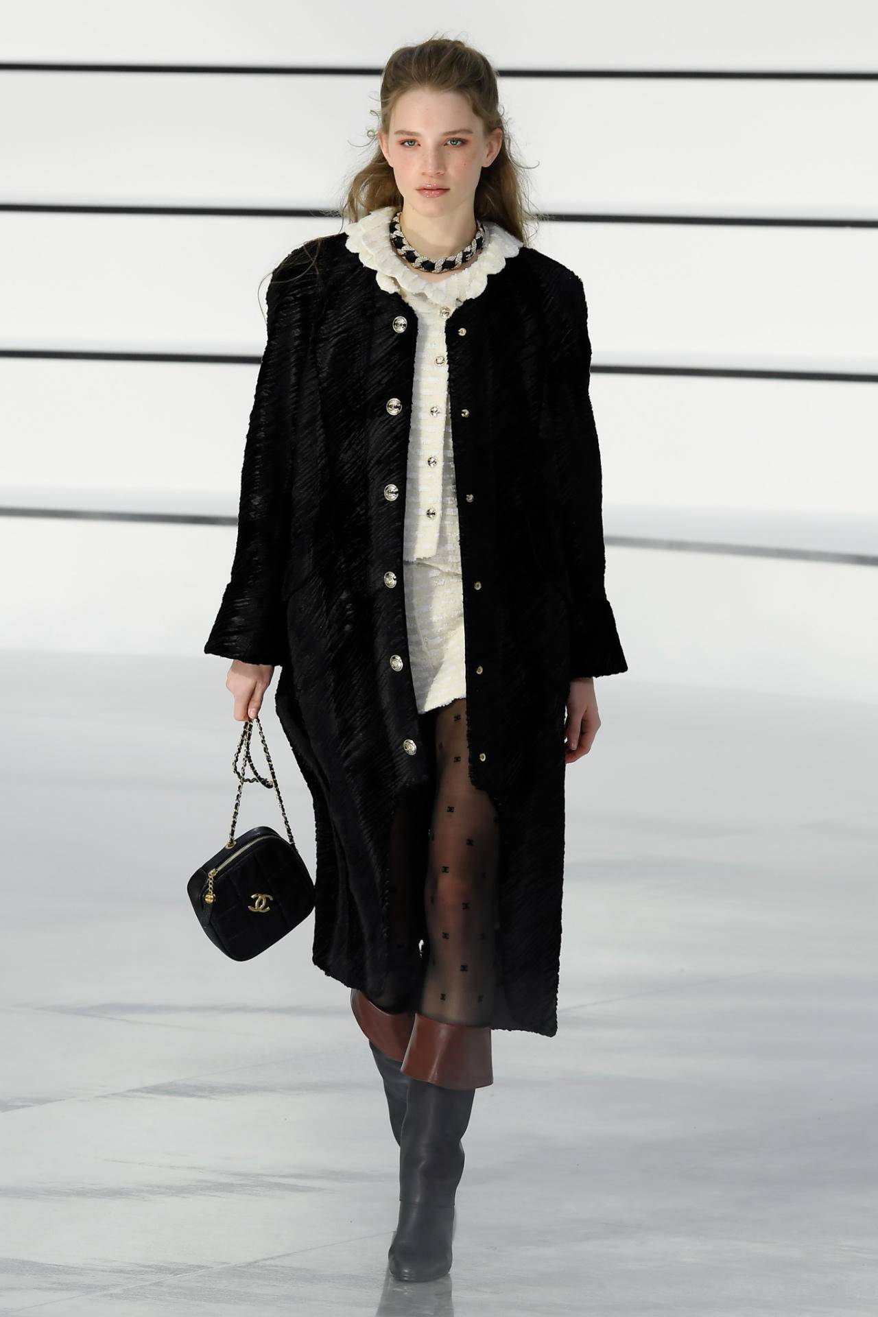 chanel早春秀,chanel2021成衣展