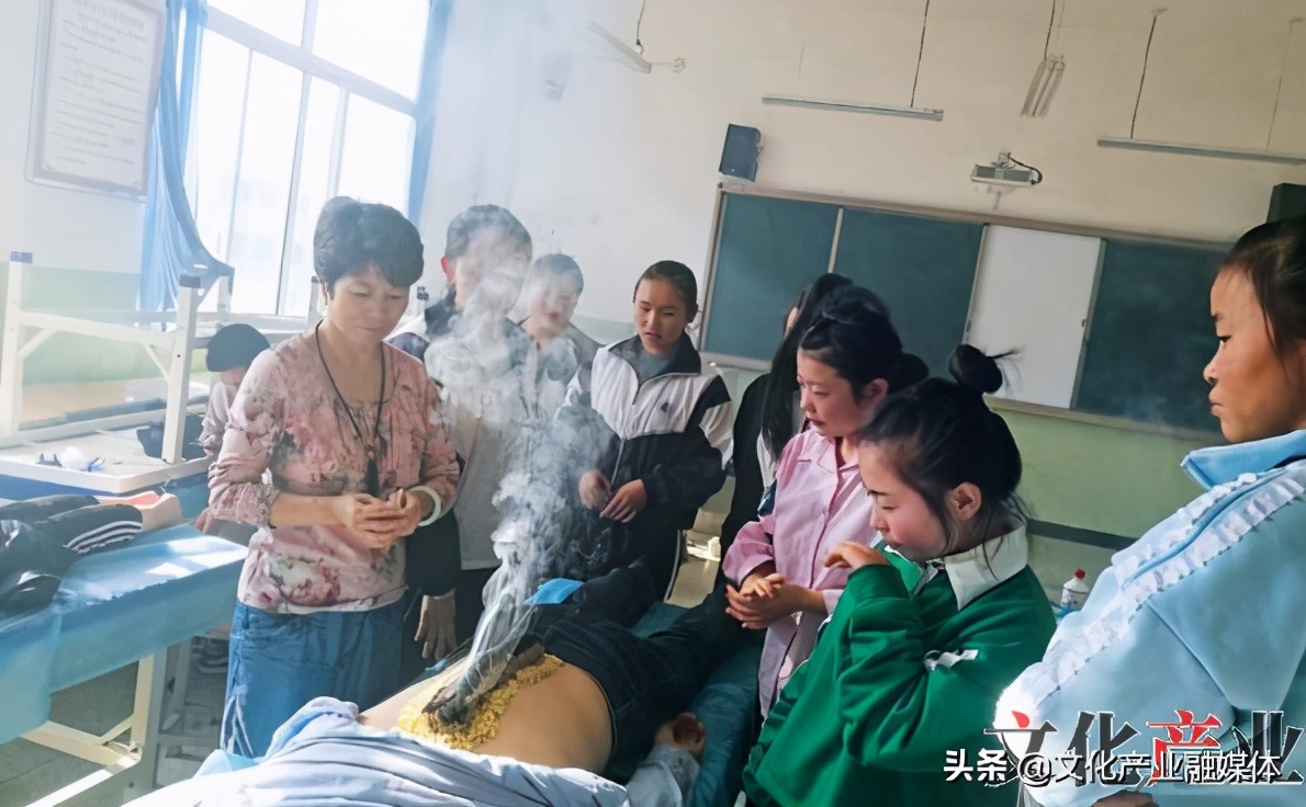 古法针灸小龙女——刘惠珍