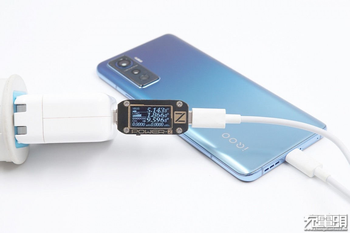 vivoiqooneo5充电,iqoo5支持66w快充