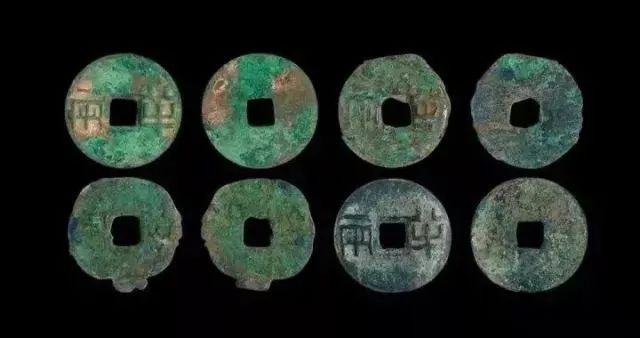 一两银子在古代可以生活多久,古代一两银子可以买多少米