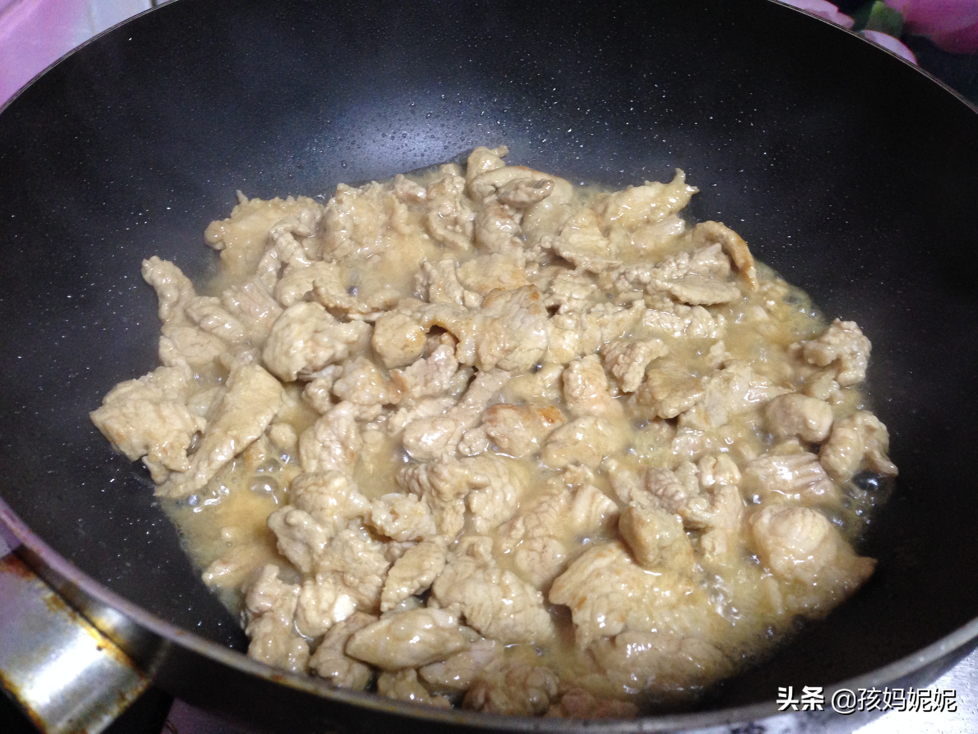 炸酱面的酱怎么做最好详细步骤,炸酱面要怎么做才最好吃