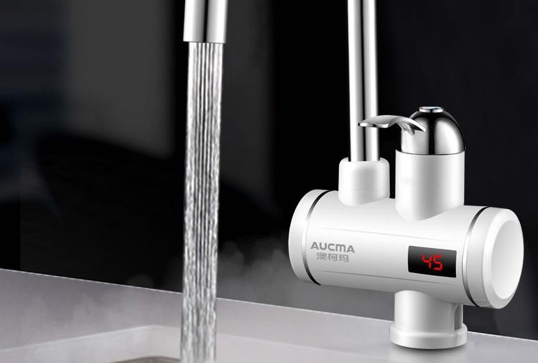 厨房装即热式水龙头还是小厨宝,厨房用小厨宝好还是即热水龙头好