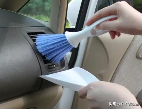 车内灰尘越来越多！简单教你一“妙招”，天天开干净新车