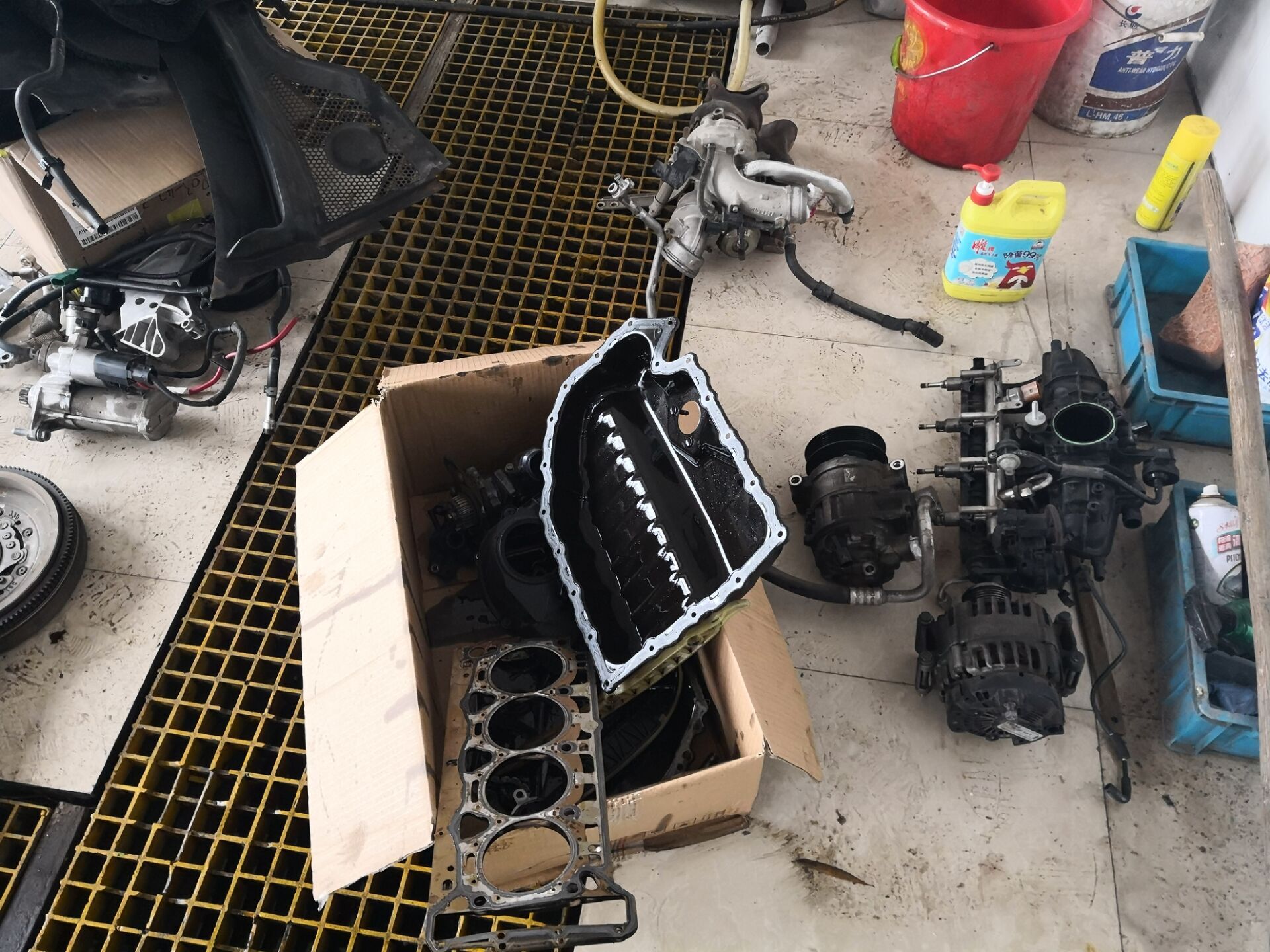 奥迪q3轿跑版烧机油吗,19款奥迪q3会烧机油吗