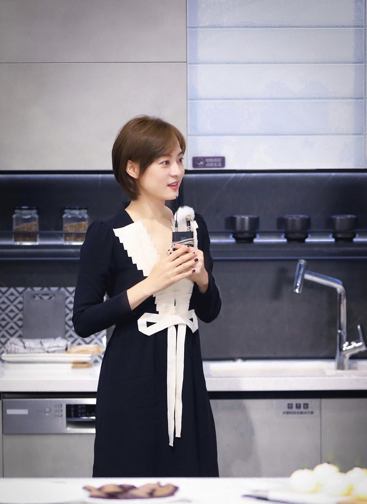 孙俪短发穿搭图片大全,孙俪短发穿搭