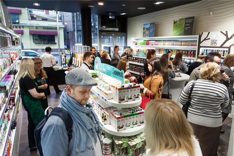 俄罗斯的大牌化妆品真的很便宜吗,在俄罗斯买什么化妆品最划算