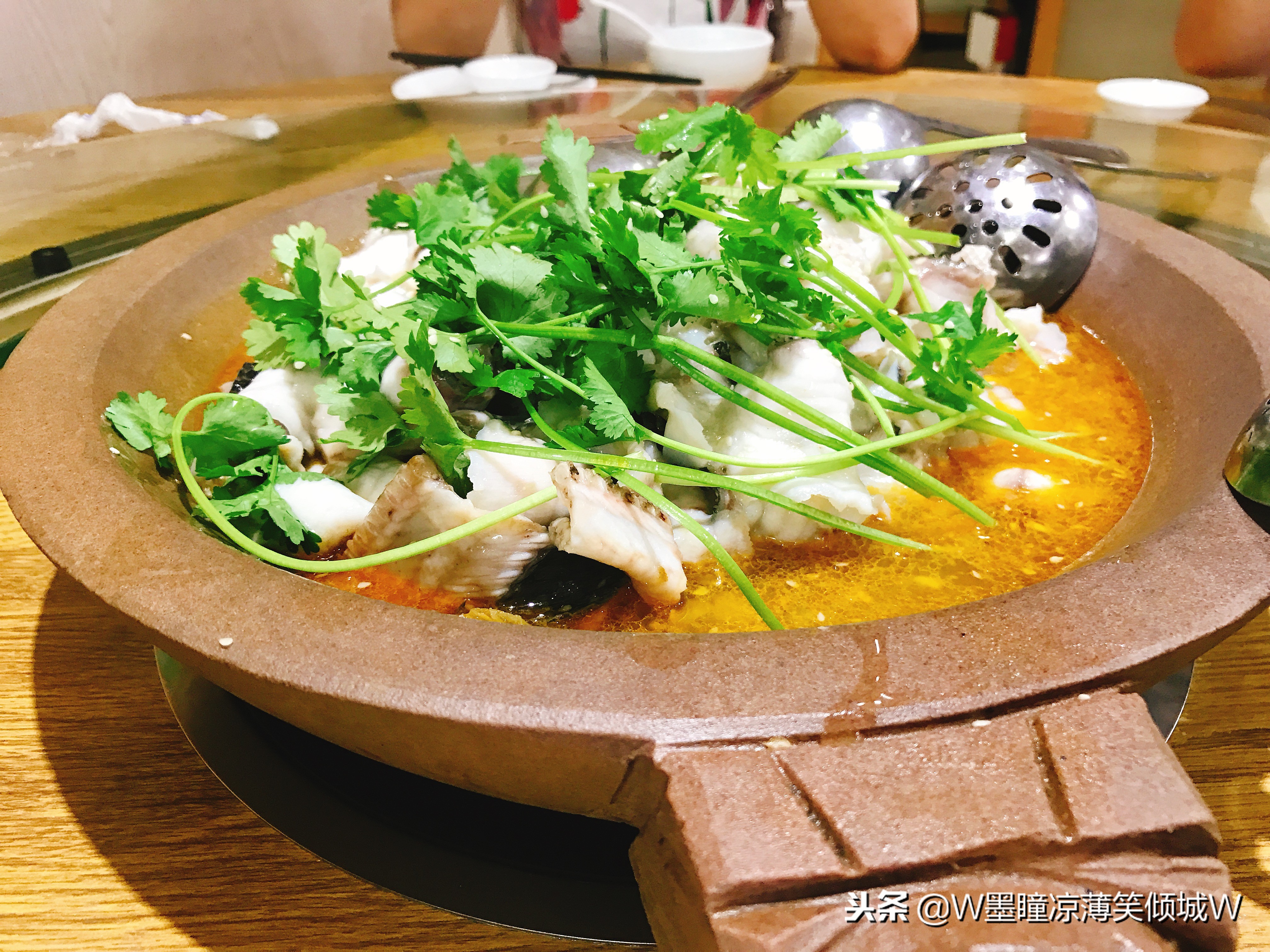 石锅鱼家常做法,柳叶石锅鱼做法