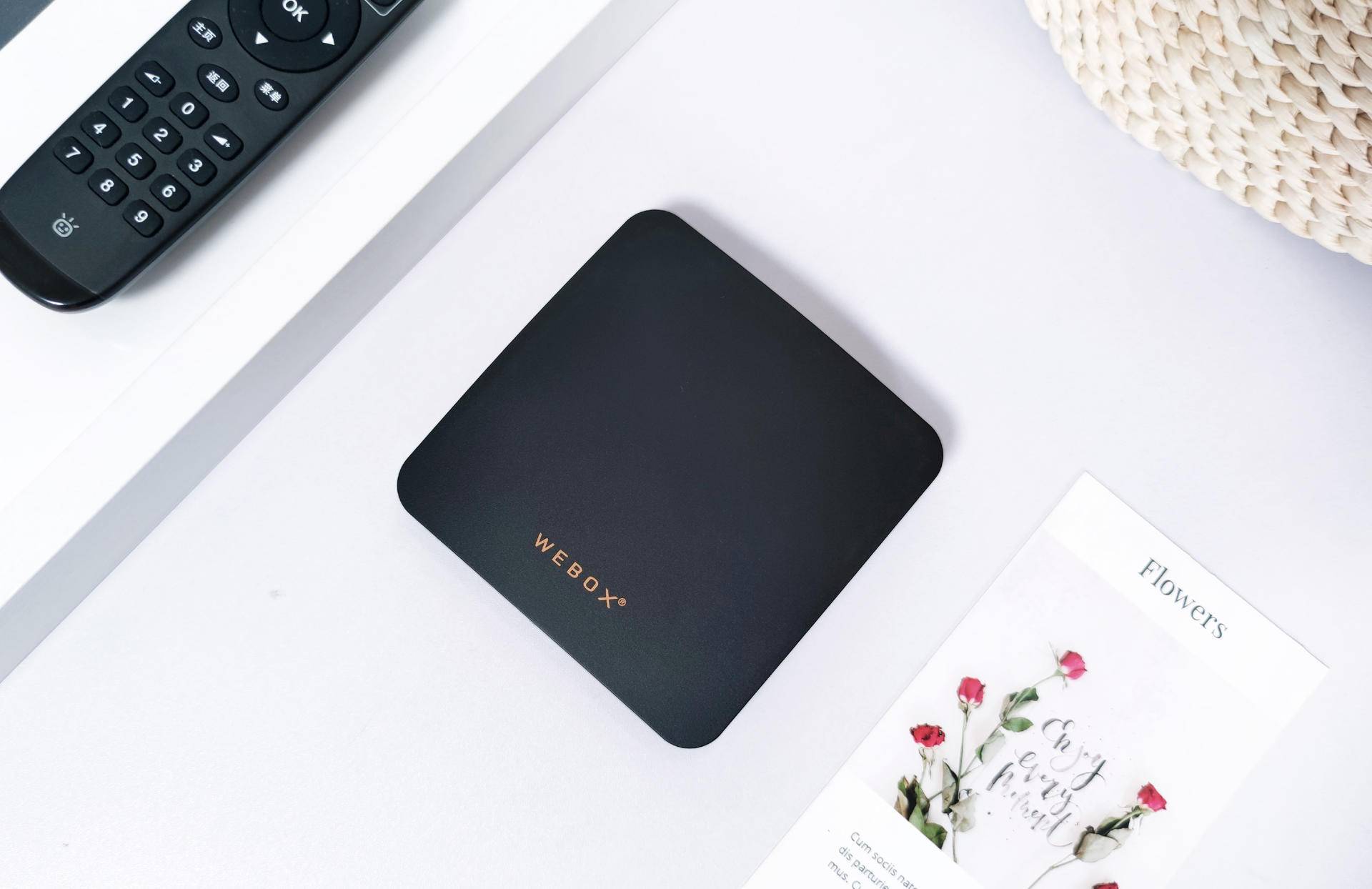 苹果级工艺机身，视频无广告+极简系统，泰捷方盒子升级版体验