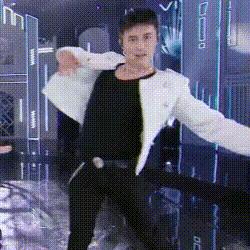 他怎么还是这个鬼样子啊