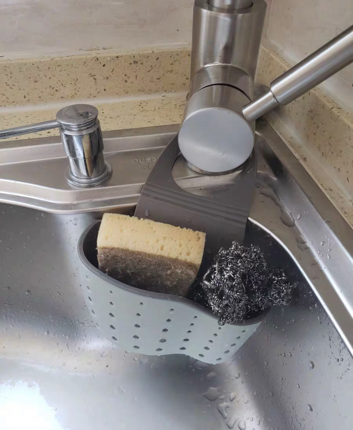 装修水槽这里还能装些什么,水槽底下怎么样才能既美观又实用