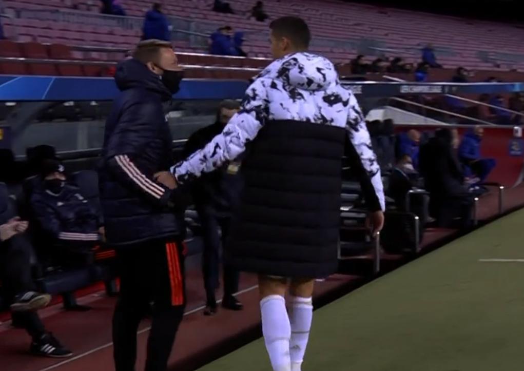 一场1-1意甲卫冕冠军c罗逆天神迹,c罗带领尤文夺赛程