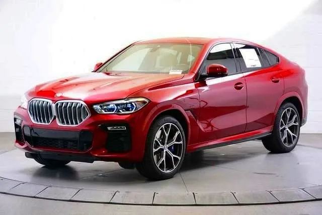 宝马x5和x6哪个更值得买,宝马x6二手车值不值得购买