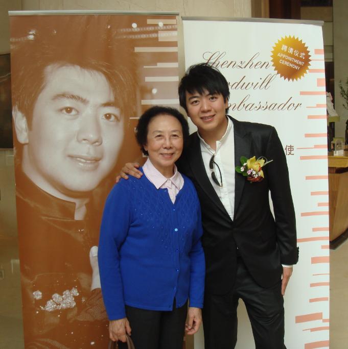 郎朗的成长辛酸历程,郎朗是如何一步步成为钢琴家的