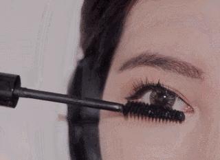 拒绝打造假面妆容，因为真的很丑