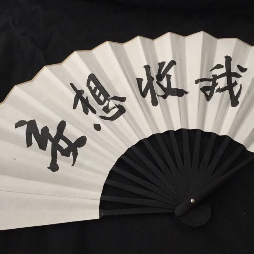 背景图黑暗系女,背景图黑暗系高级感