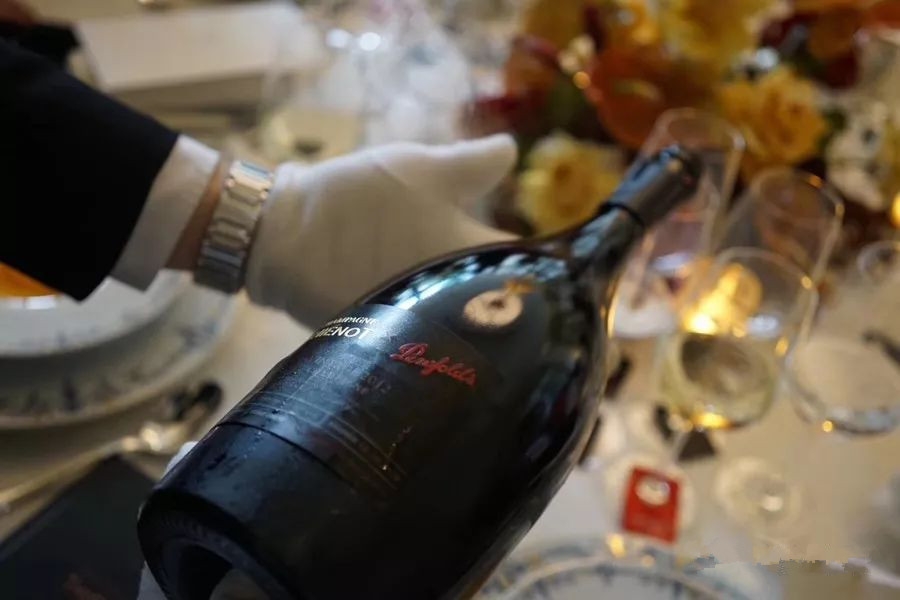 葡萄酒为何卖那么便宜,为什么现在葡萄酒卖得便宜