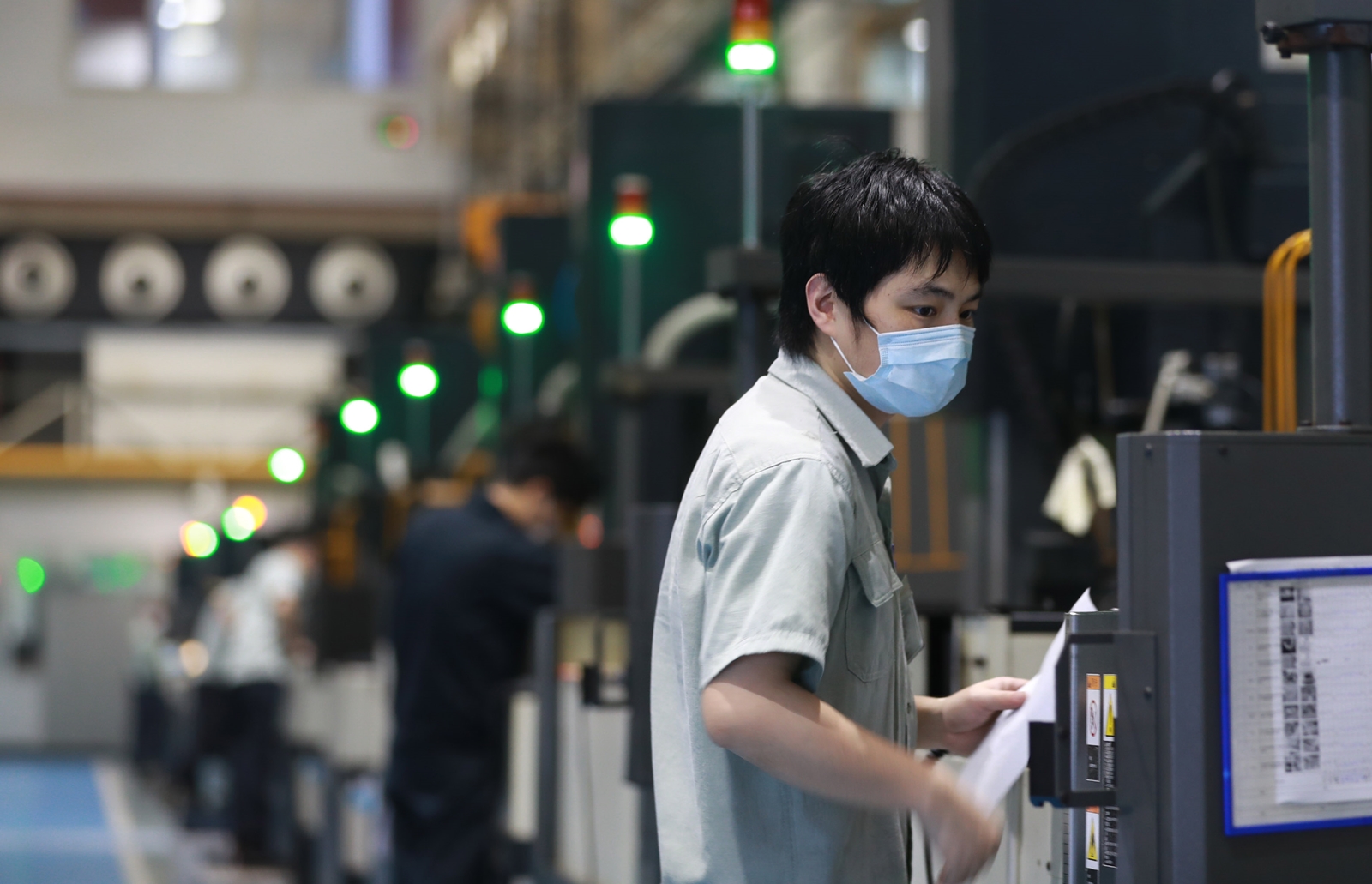 投资国内2.2亿，打发叫花子？日本松下还以为是几十年前？