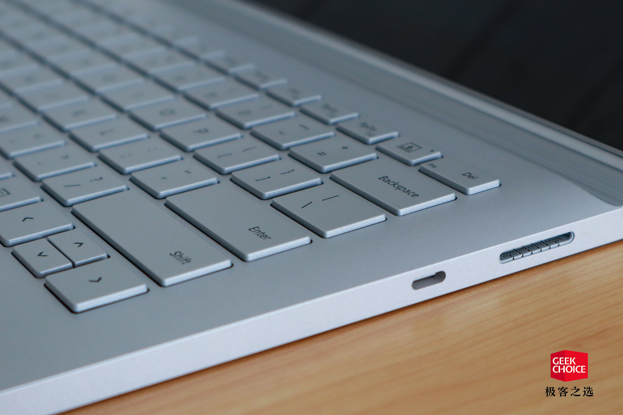 surfacebook3娓告垙娴嬭瘎,surfacebook3娴嬭瘎