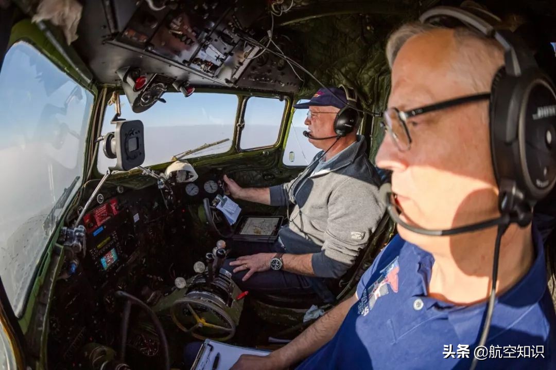 中国第一架香港飞机,一架从中国香港起飞的飞机