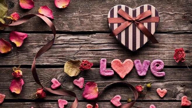 看各科老师所写的情书,盘点各科老师写给爱人的情书