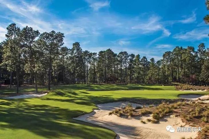 最新世界高尔夫排名前十位,2022中国十佳高尔夫球场