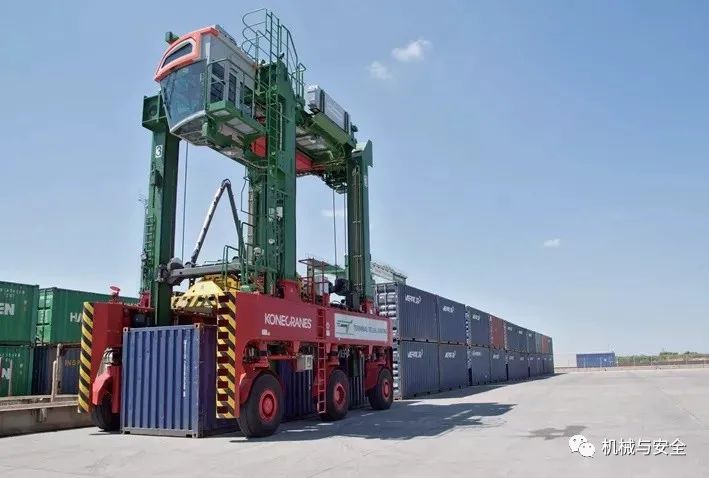 港口常用机器设备有什么,港口机械设备操作