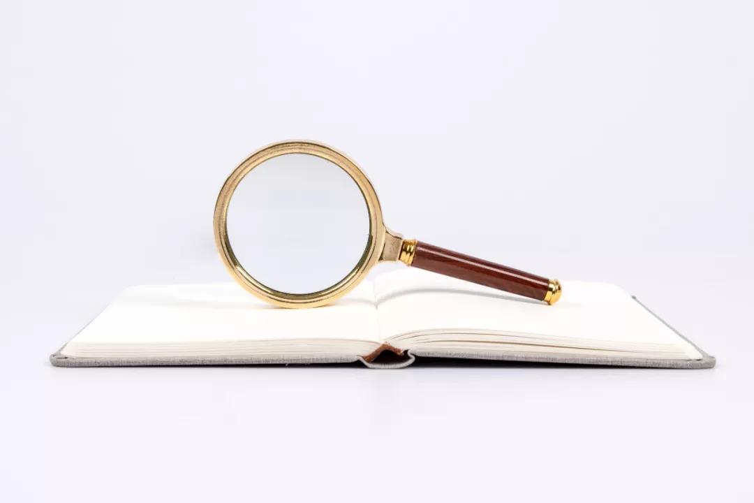 他以“表帝”自居,受粉丝膜拜,真面目令人惊讶……