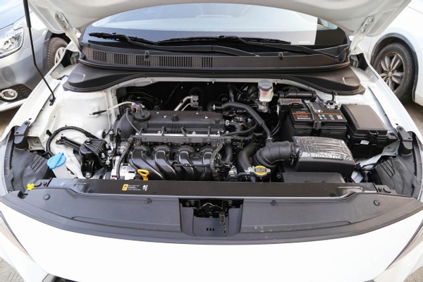 纯市区代步飞度到底值不值得买,本田飞度和高尔夫代步车哪个好