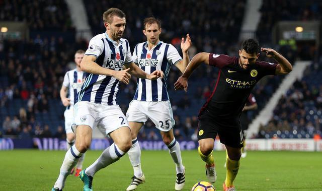 曼城天王太bug9.0高分冠绝英超两名宿直言：英超外援他最伟大