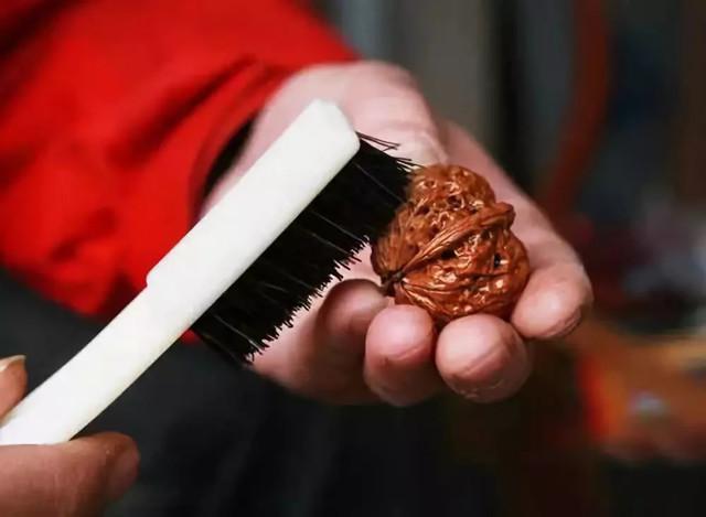 文玩核桃的5大问题,连文玩核桃的这7个误区都不知道