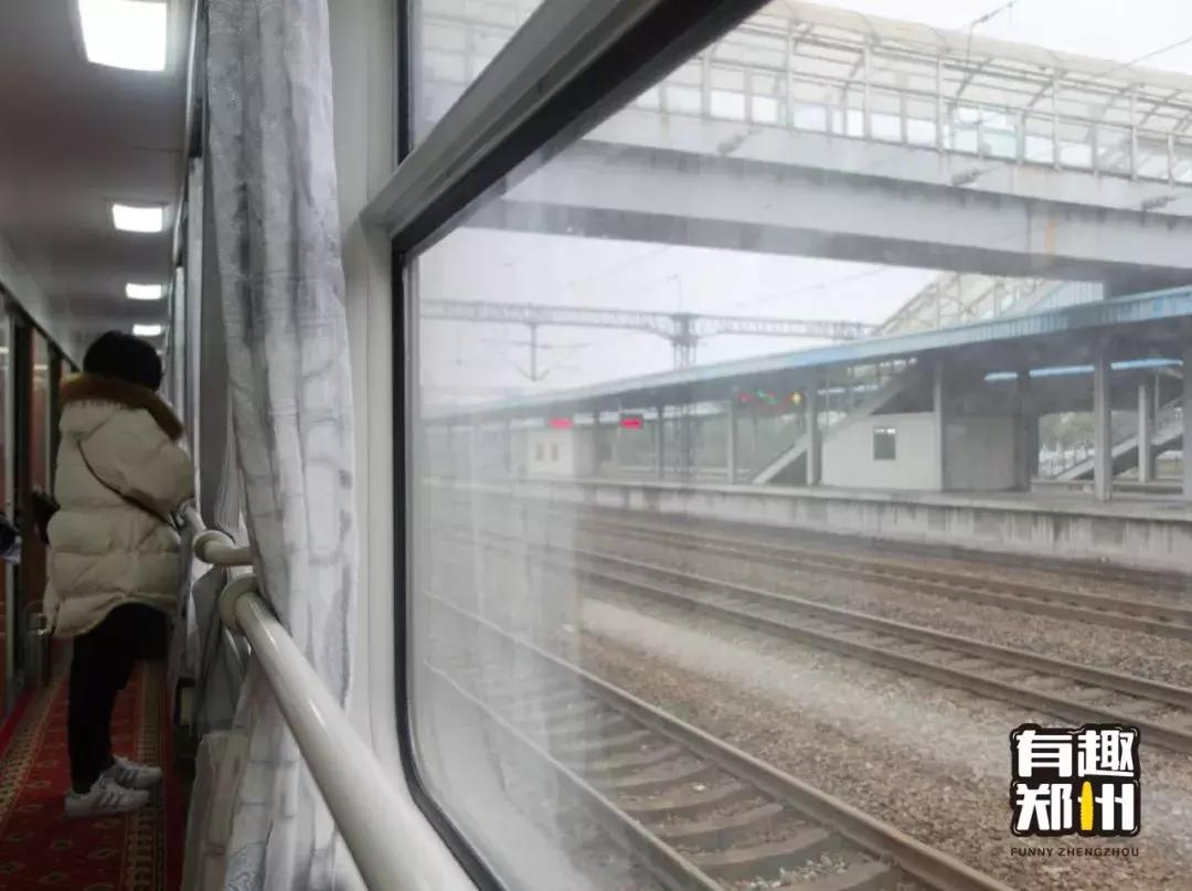 为什么郑州的火车票买不到,郑州车票晚点