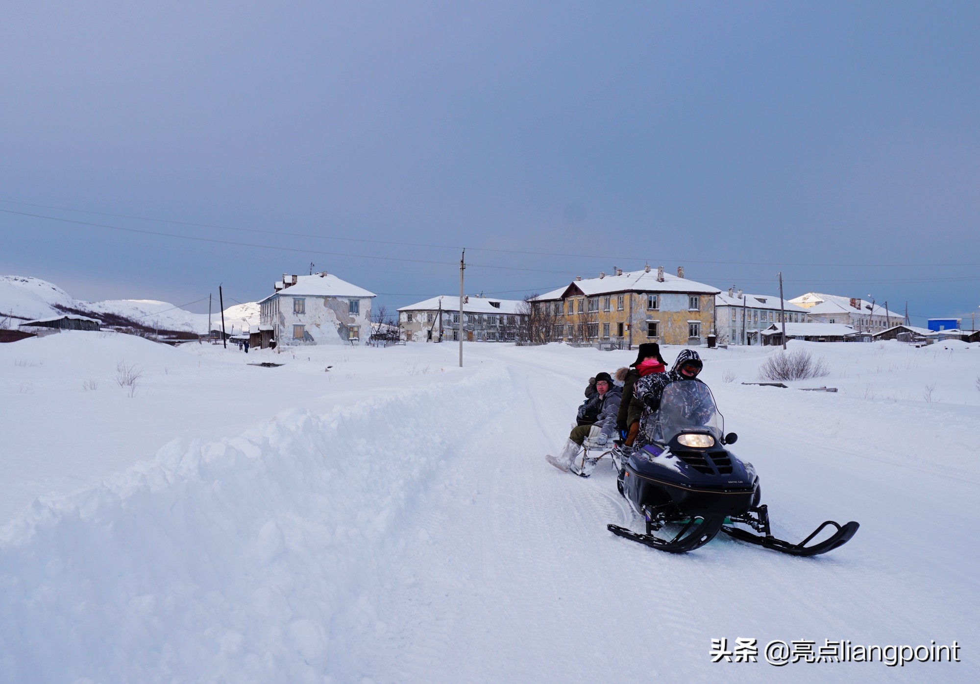 到北冰洋去感受香奈儿5号的香氛灵感