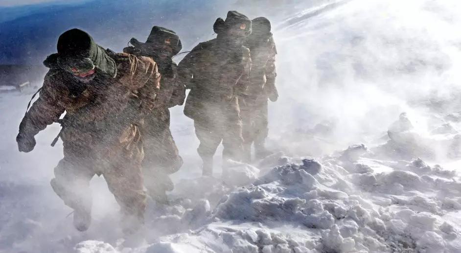 100张中国海防巡逻图,看哭了盘点中国军人的戳泪瞬间