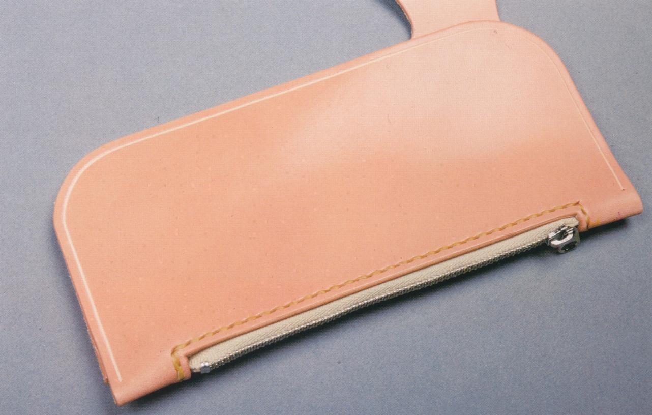 做大型皮包的手工全教程,自己做皮革包教程