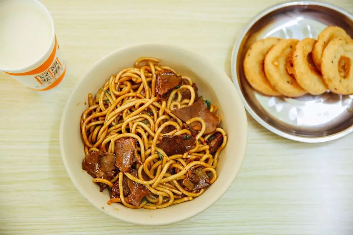武汉牛肉粉面,武汉哪家牛肉粉面好吃汤好喝