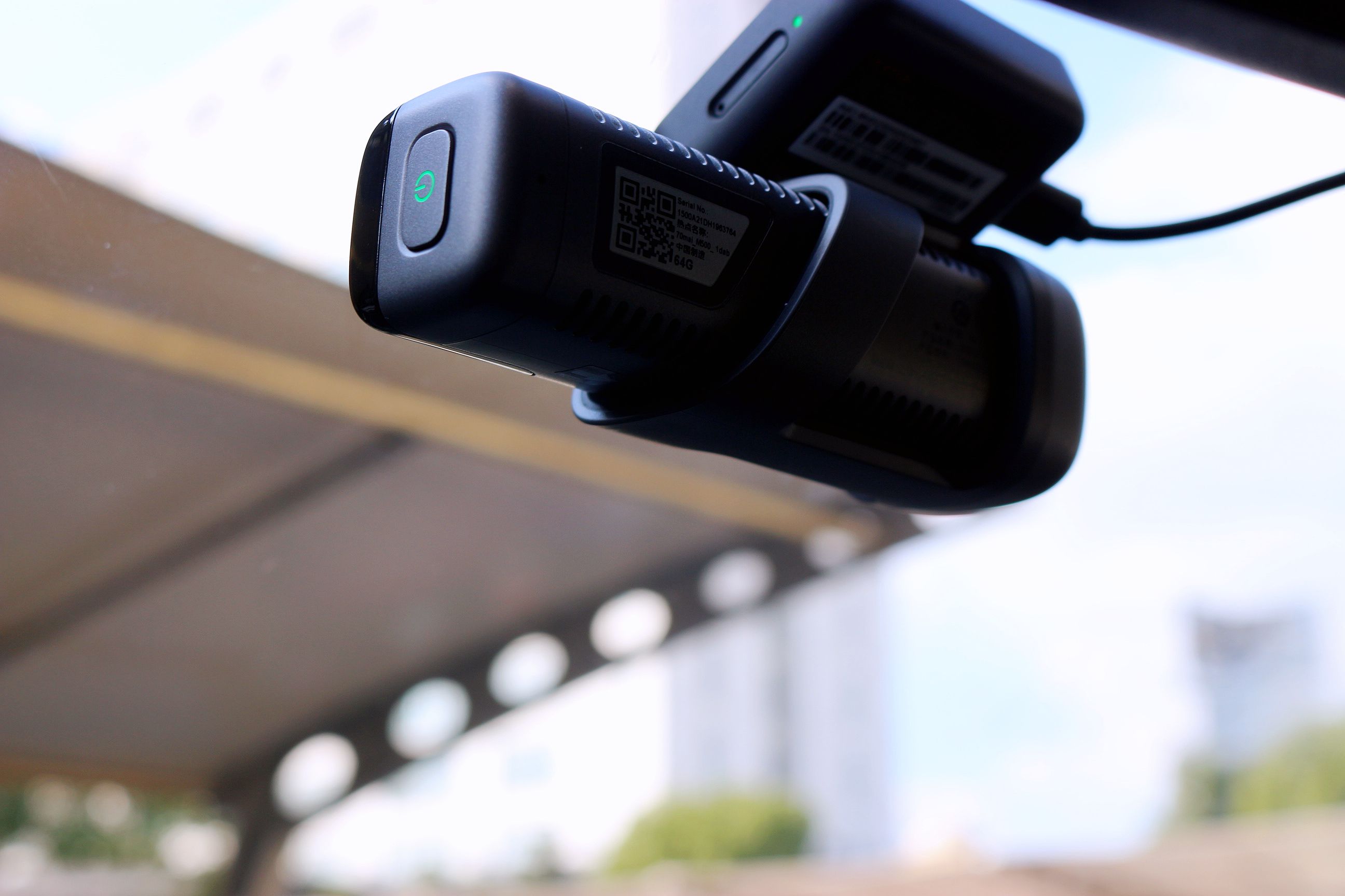 ADAS+云*子狗电**加持，养成开车好习惯—70迈智能行车记录仪M500