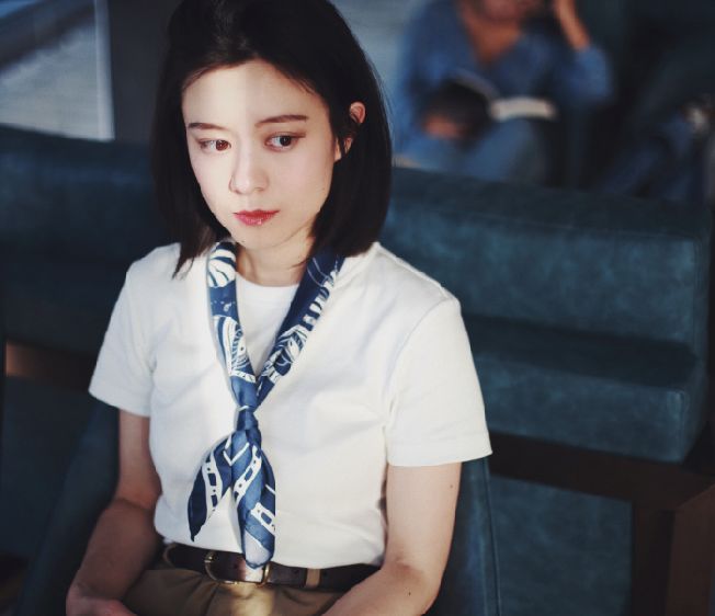 蓝色系单品look,蓝色好看的单品