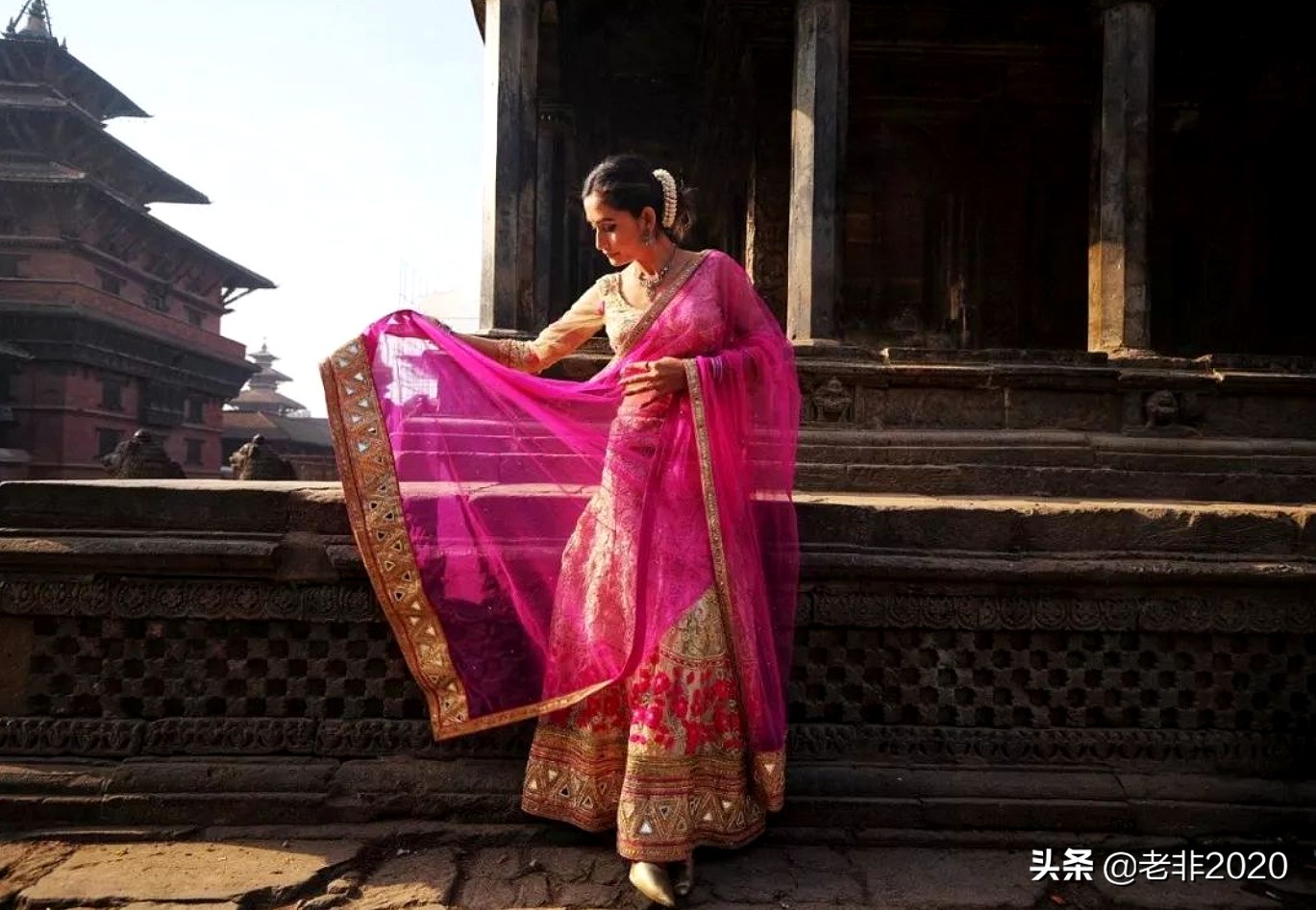 尼泊尔一件纱丽多少钱,15天之旅