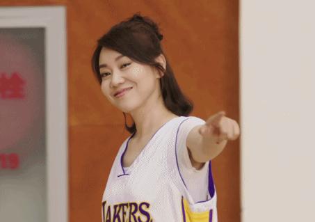 33岁知名女星疑婚变,女星因离婚暴瘦了