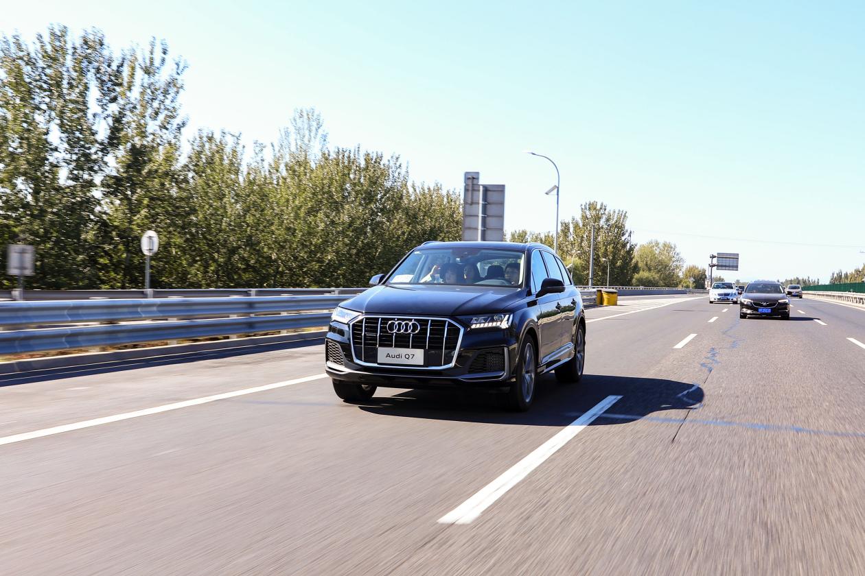 宝马x5和奥迪q7为什么都选宝马x5,沃尔沃xc90宝马x5奔驰gle奥迪q7