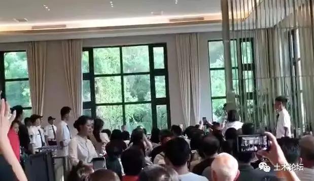 混凝土强度低拆楼对建设单位处罚,停工拆除混凝土强度不达标怎么办