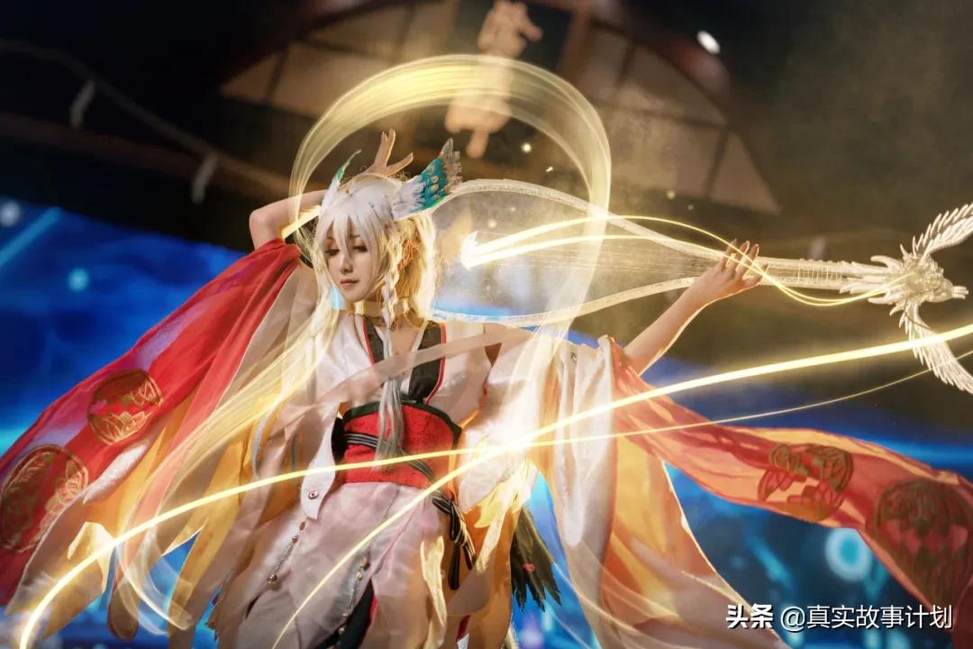 阴阳师cos桃花妖,cos阴阳师女性角色