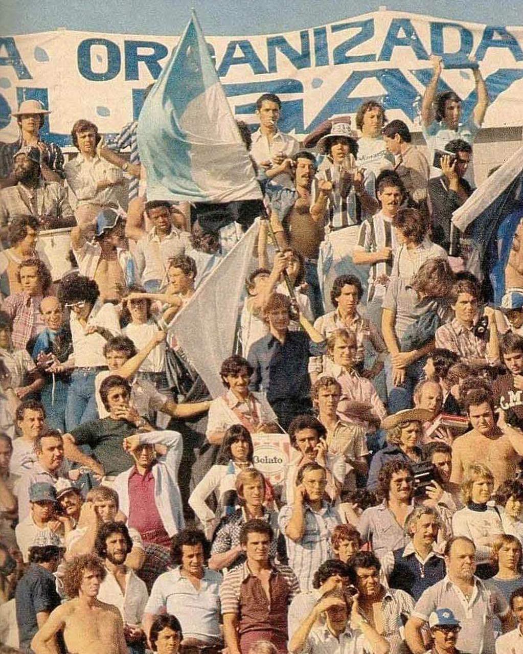 巴西足球10号球衣,足球资讯短视频